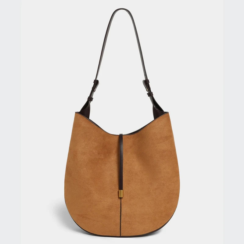 2026 New Popular Women's Bag with Crimson Metal Accessories, Fashionable Large Capacity Single Shoulder Large Bucket Bag