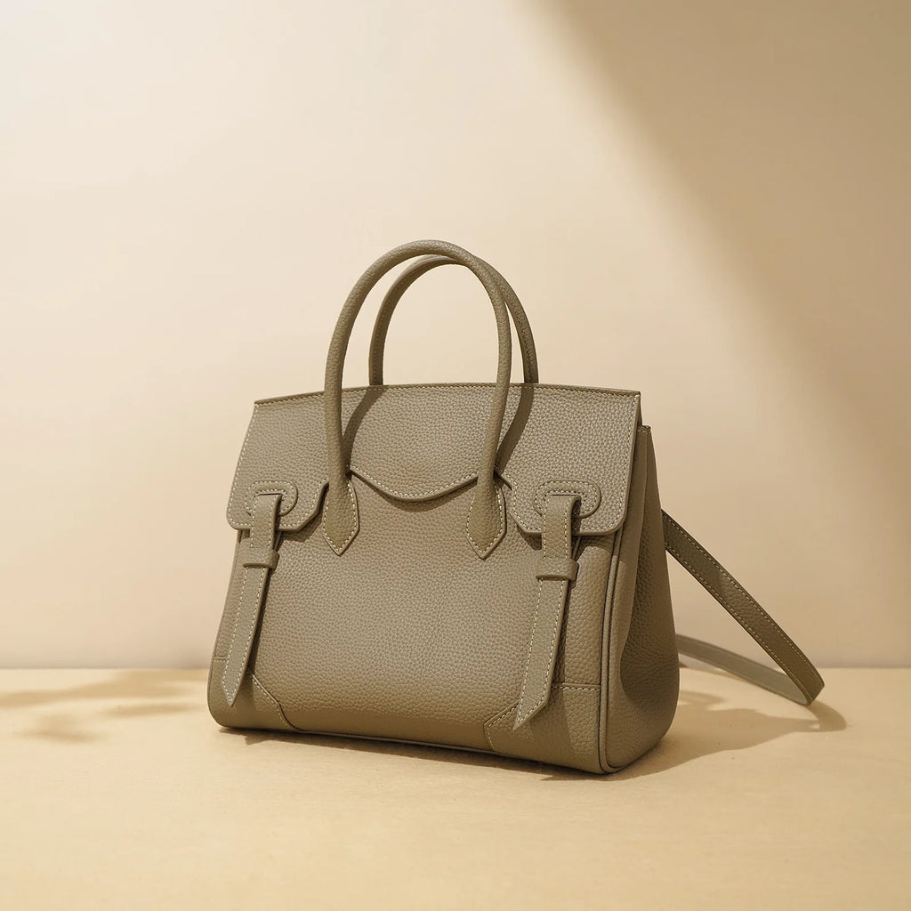 2026 Women's High-End Genuine Leather Crossbody Handbag Zipper Closure Waterproof Large Capacity Textured Design Polyester